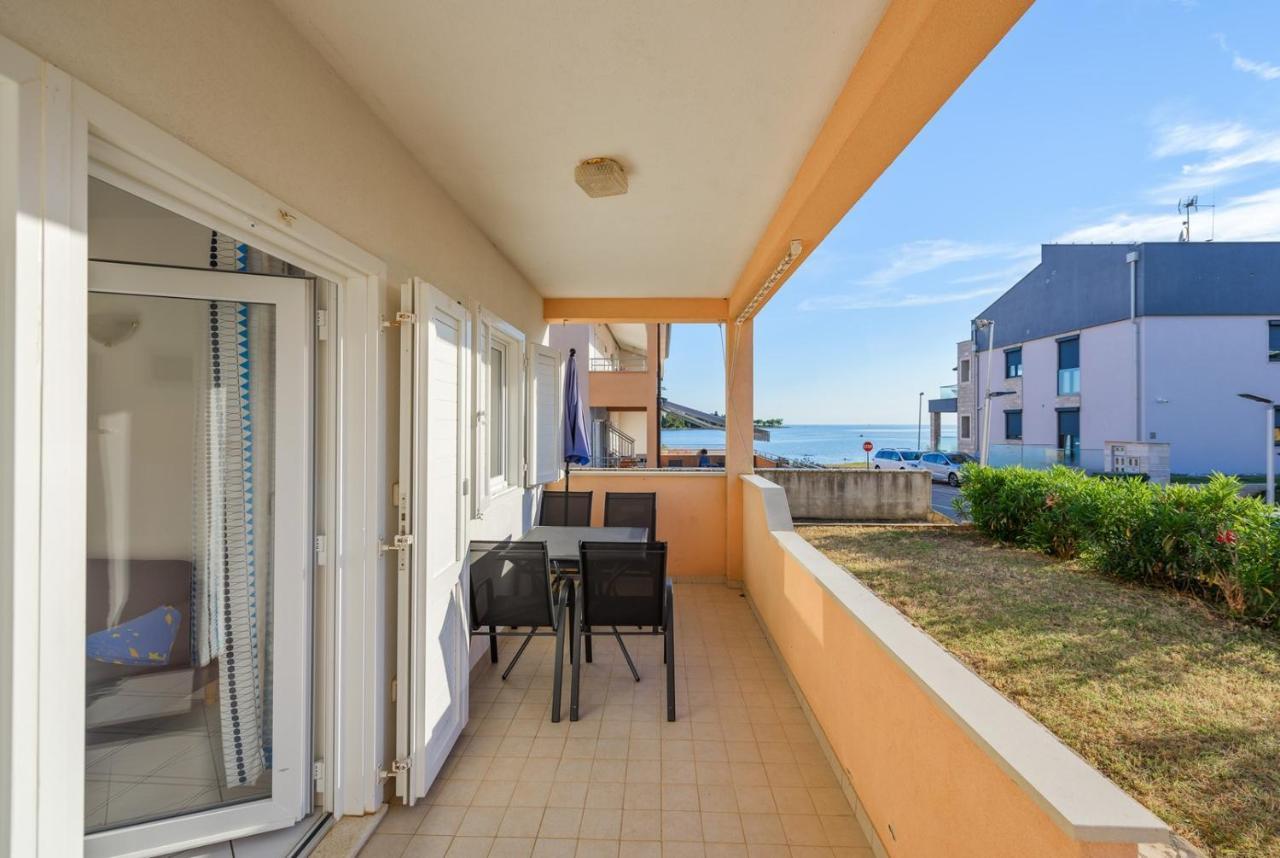 Lucrezia House With Apartments Lovrečica エクステリア 写真